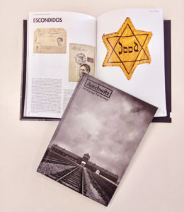 Auschwitz-Exhibition-catálogo